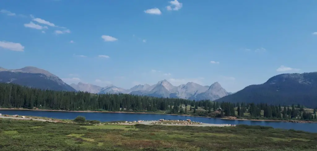 Molas Lake