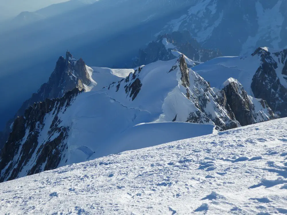 Le Mont Maudit au sommet du Mont-Blanc