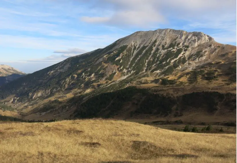 Mont Guri i Kuq lors de notre randonnée dans les montagnes des Balkans.