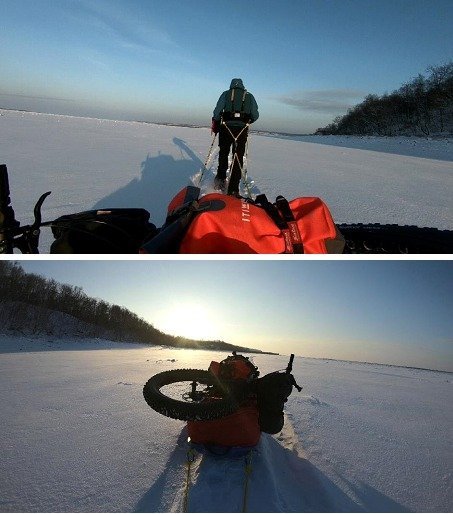 Option raquettes et vélo sur pulka lors du voyage à vélo sur le fleuve Amour en Sibérie Option raquettes et vélo sur pulka lors du voyage à vélo sur le fleuve Amour en Sibérie
