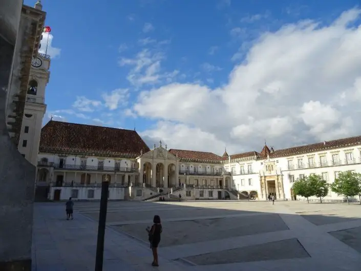 Université de Coimbra durant nos vacances à vélo en famille