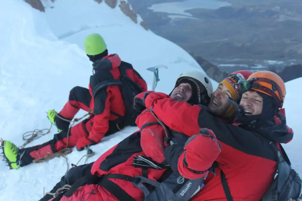« On l’a fait, on l’a fait » l'ascension du Huayna Potosi à 6088 m d’altitude en Bolivie « On l’a fait, on l’a fait » l