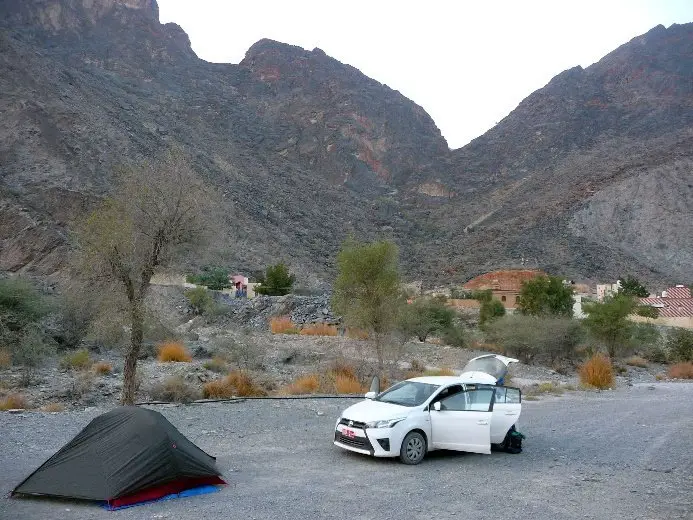 Bivouac à Snake canyon durant le trip escalade à Oman