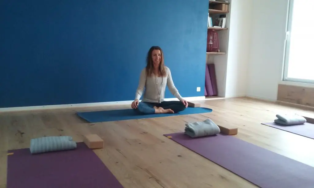 Aurélia BLASS professeur de Yoga à clapiers avec Clapiyogi