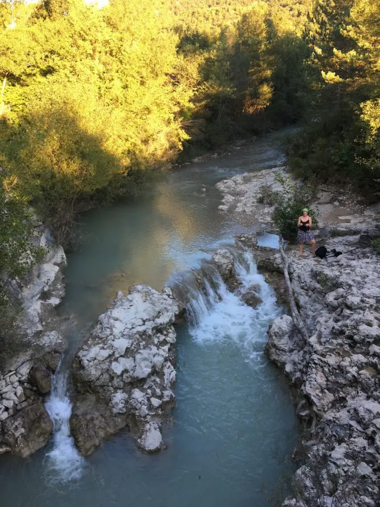 Vasques du Toulourenc près de Saint-Léger-du-Ventoux