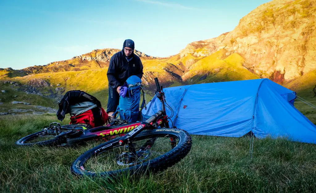 Equipement d'Alexis Righetti Freerideur VTT et Athlète Brubeck Equipement d