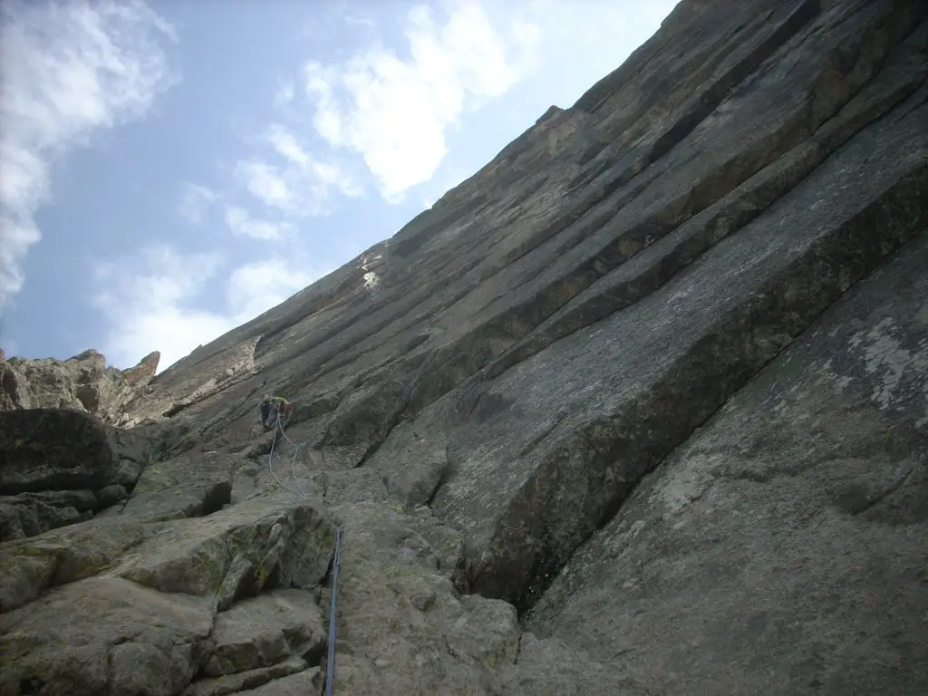 La première longueur Escalade sur l’aiguille du Moine dans la « voix du Druide »