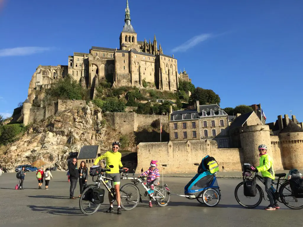 Visite au Mont Saint Michel durant notre trip vélo avec enfants durant 8 mois