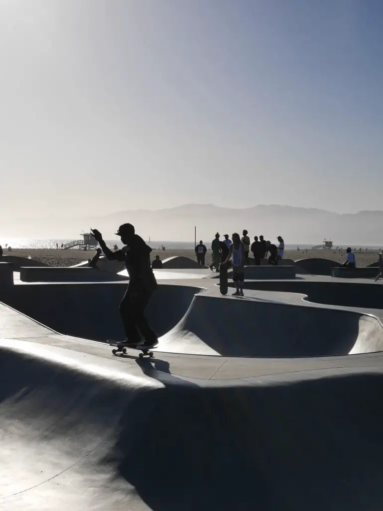 Skatepark du quartier de venice à Los Angeles Skatepark du quartier de venice à Los Angeles