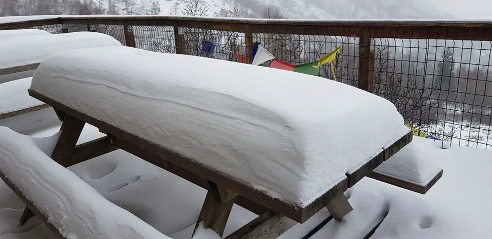 La neige est enfin arrivée sur le GR20 et la terrasse d