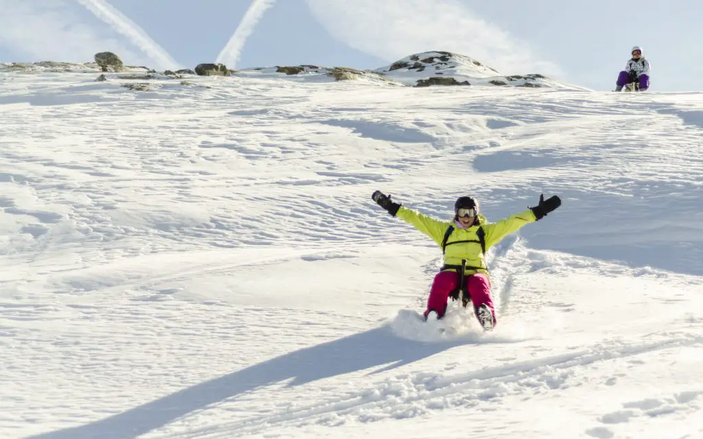 Le Snooc parmi les activités insolites en montagne pour vos vacances d'hiver