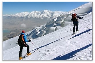 Ascension en ski de randonnée du Mustagh Ata en Chine
