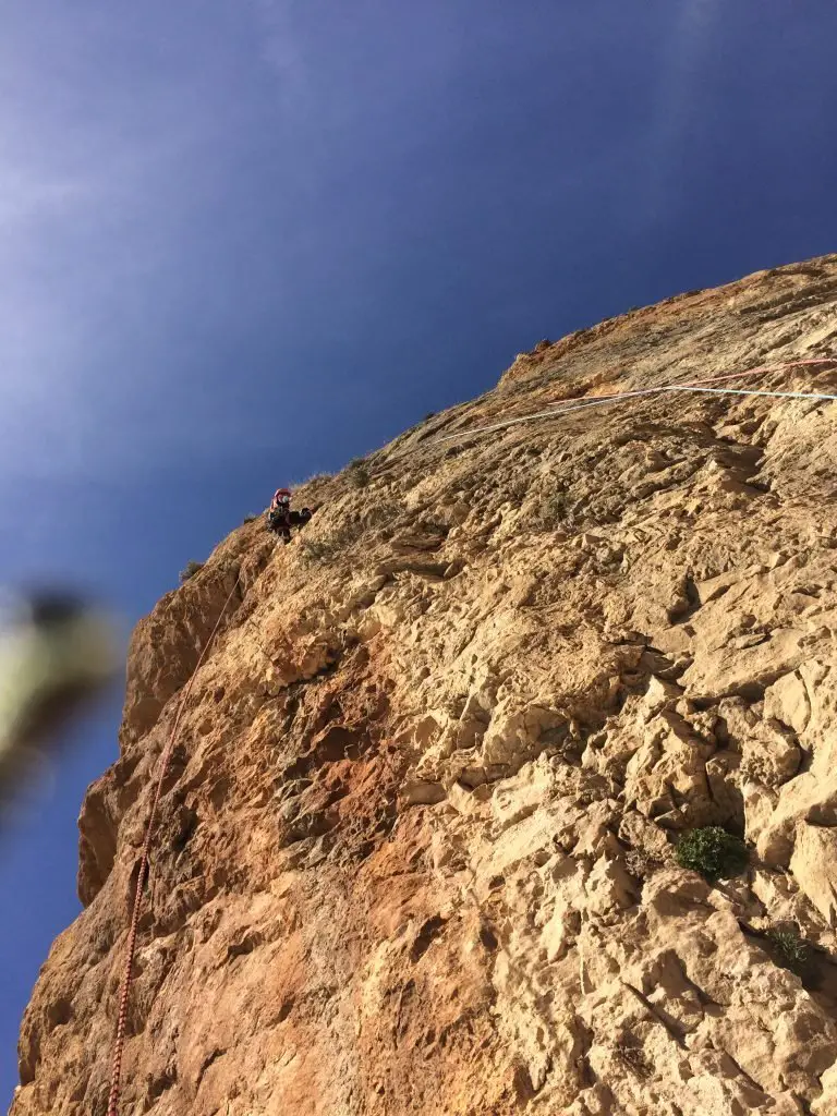 Le dernier 7b+ Despertaferro, une belle escalade en libre, autant psychologique que physique