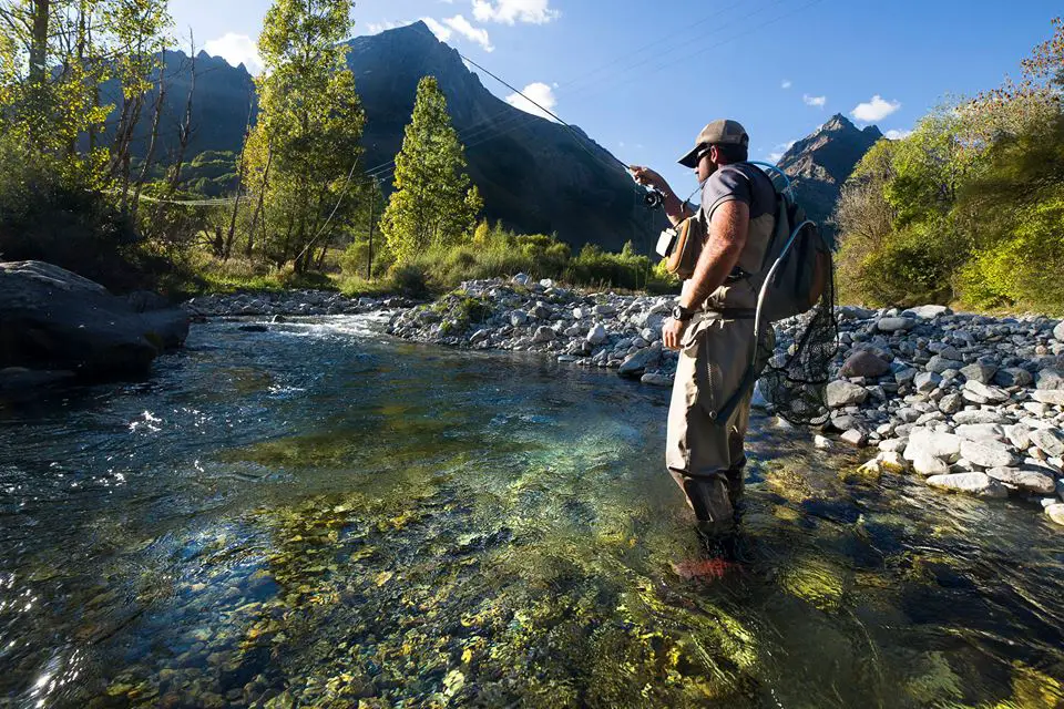 Sélection des meilleurs spots pour pêcher dans les Hautes-alpes