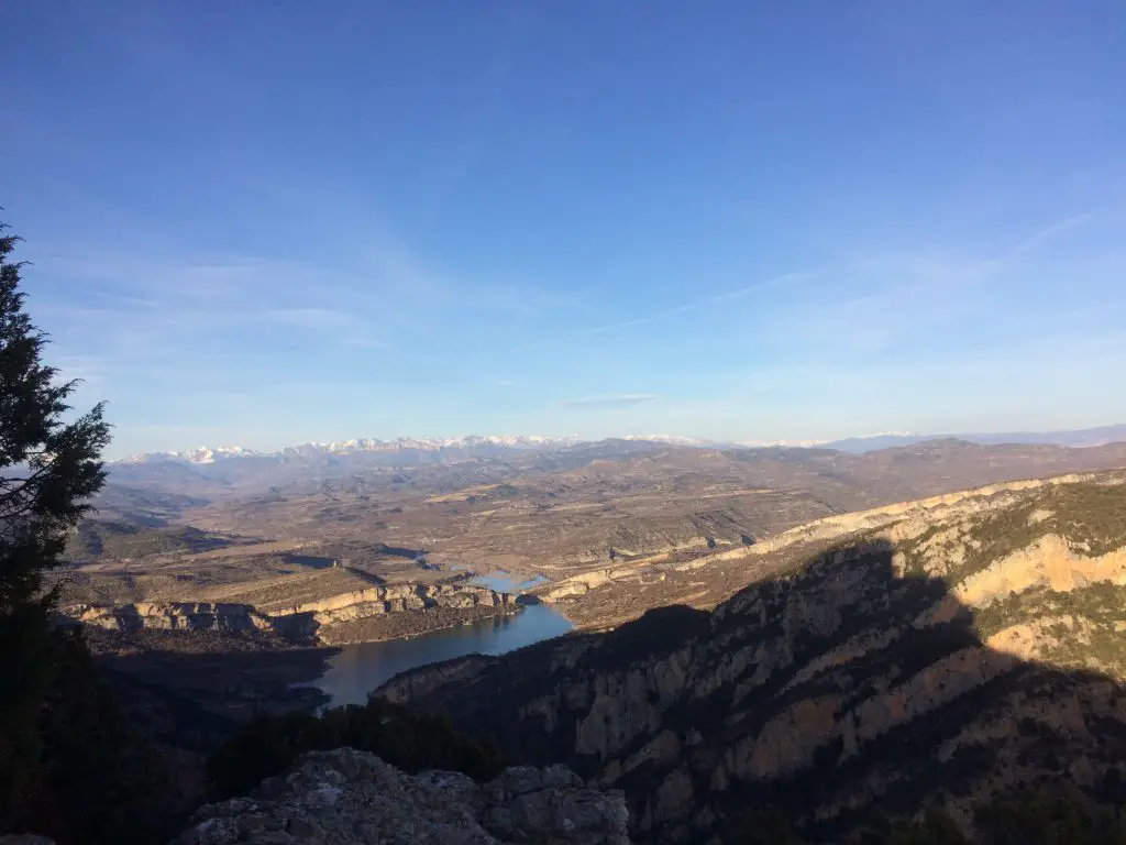 Summit de Despertaferro avec une belle vue sur les Pyrénées Espagnoles.