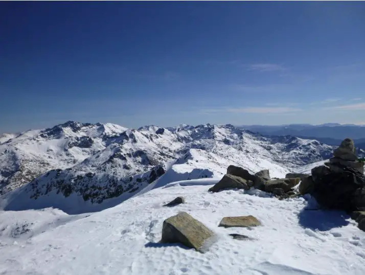 sommet de la punta artica lors de la traversée hivernale en Corse