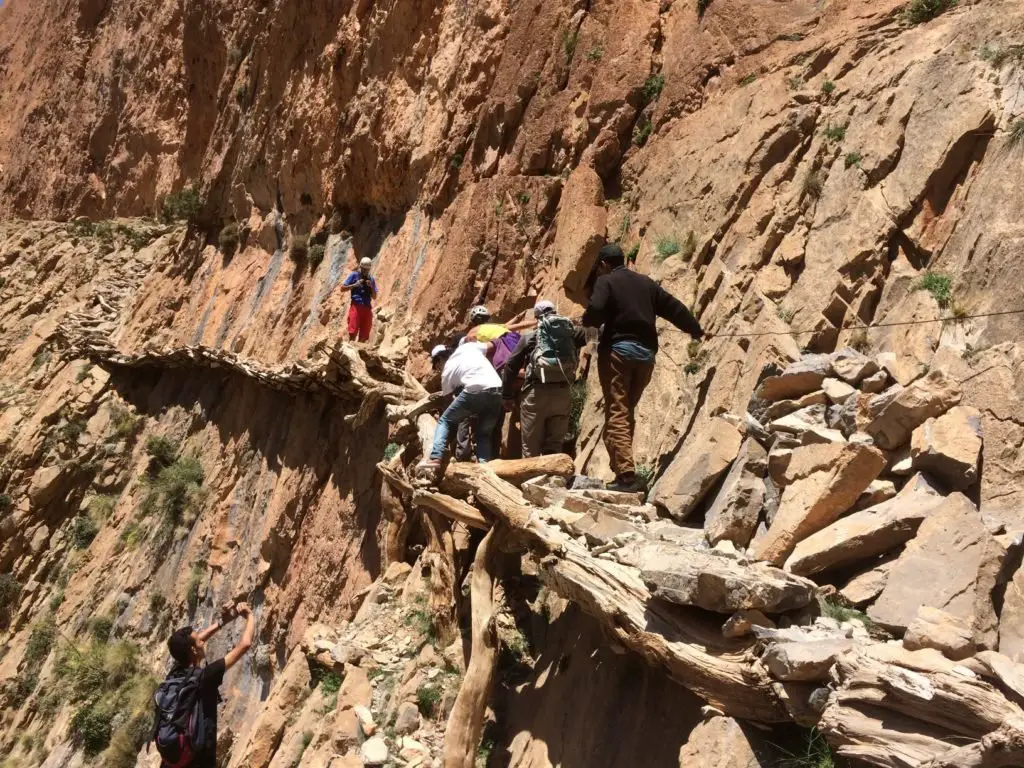 Passage aérien berbere à Taghia