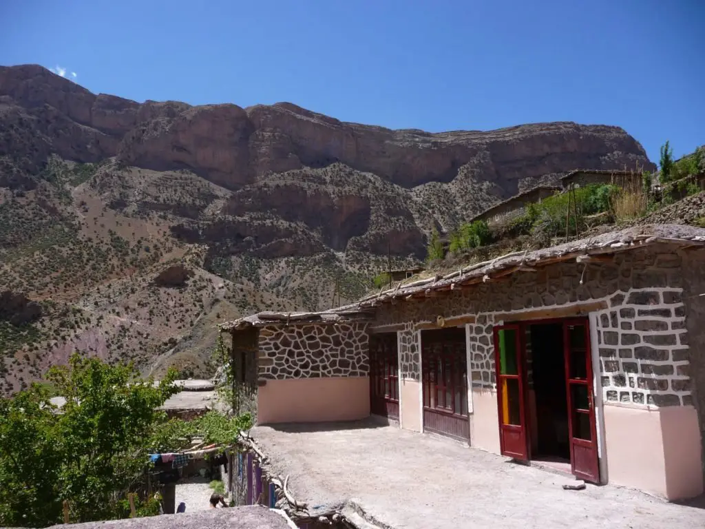 Terrase du gite aoujdade au Maroc à Taghia