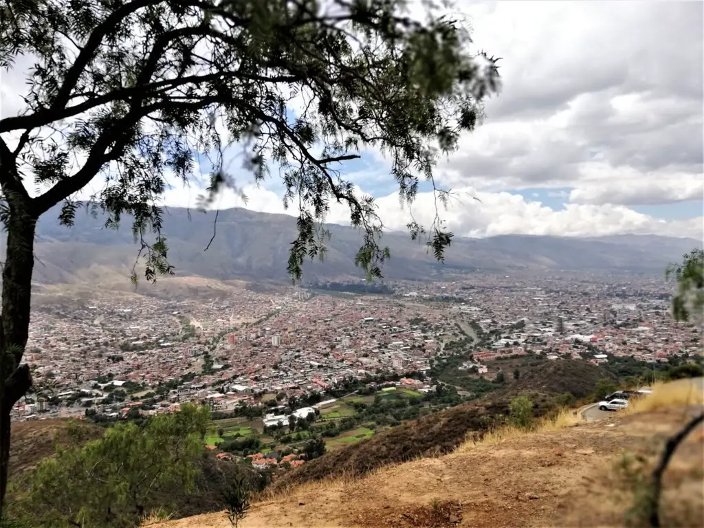 Cochabamba, depuis la statue du Cristo de la Concordia