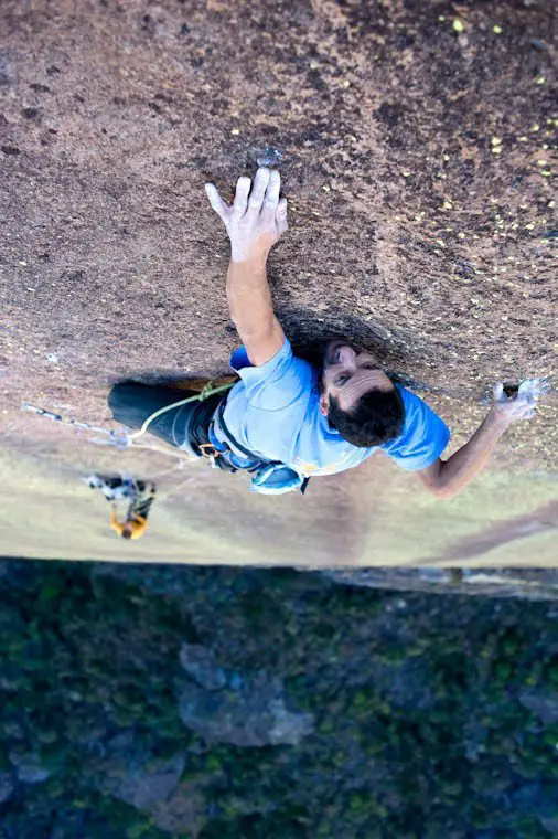 Laurent triay grimpeur tough enough