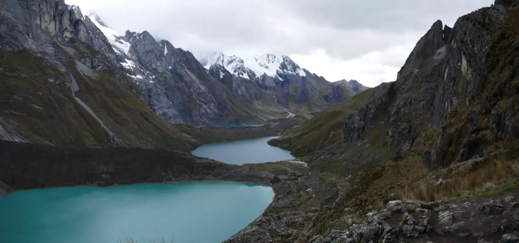 les 3 lacs glaciaires : Quesillococha, Siula et Gangrajanca
