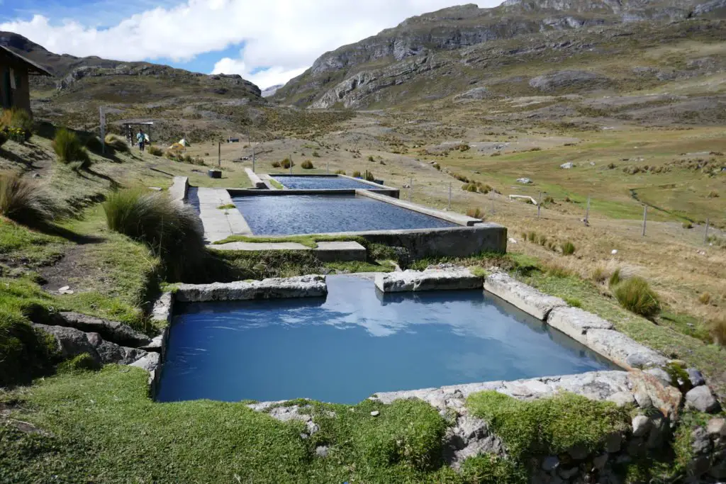 les 3 bassins d'eaux thermales au Pérou