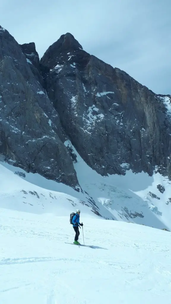 Cédric aux pieds de la face Nord du Vignemale