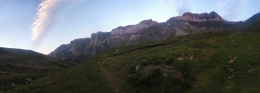 Dans les Pyrénées en solitaire , libertad