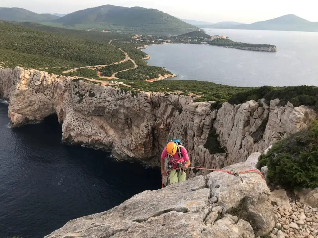 départ en rappel au Capo Caccia