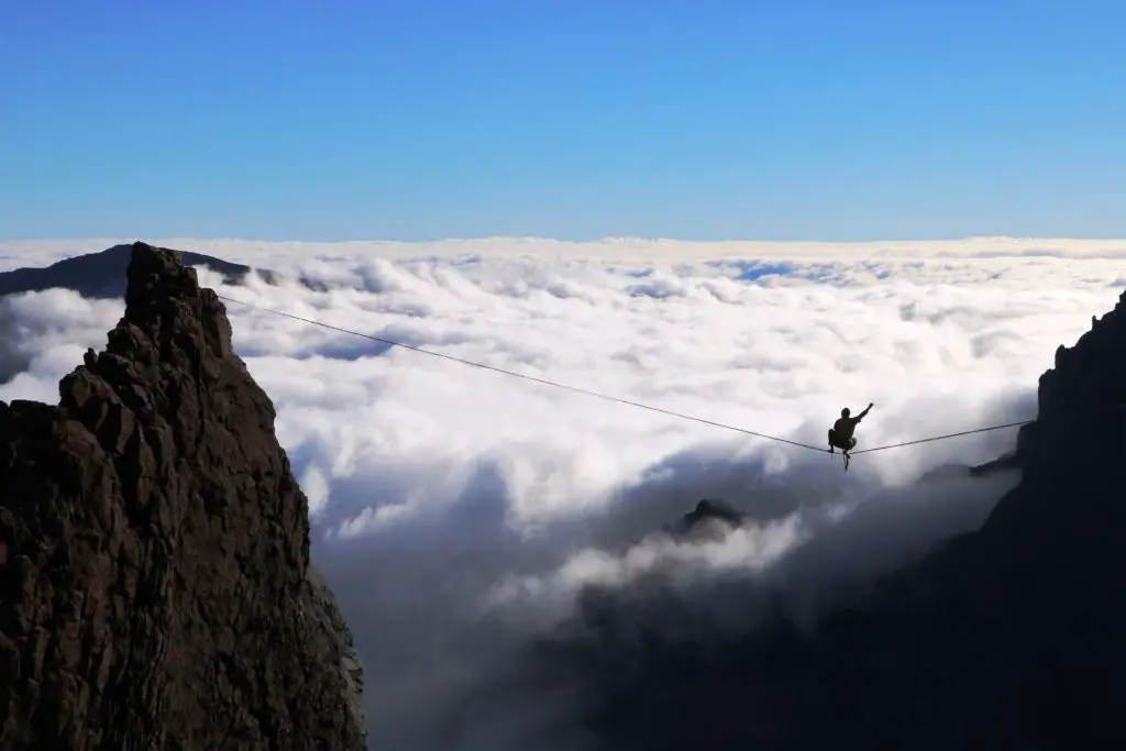 Entre deux montages pour de la highline à La Réunion