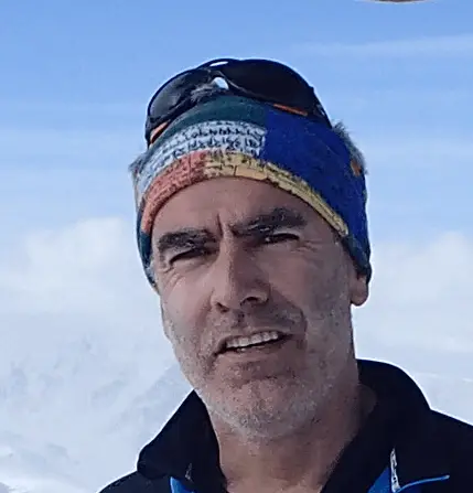 Guillaume participant au ski de randonnée en ortles en Italie