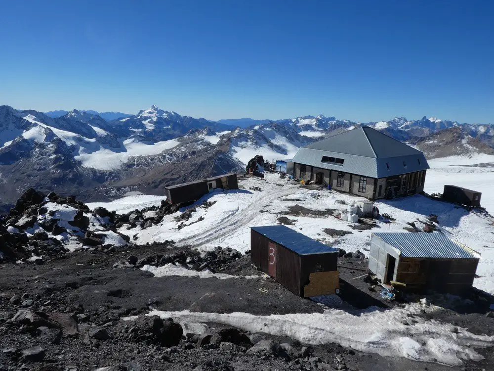 Le refuge que nous avions avant l'ascension de l'Elbrus