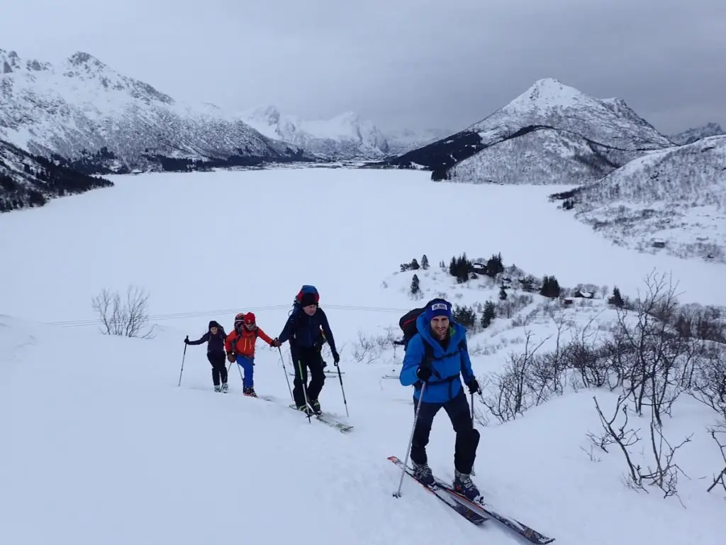 Direction Varden pour le ski de randonnée aux Lofoten