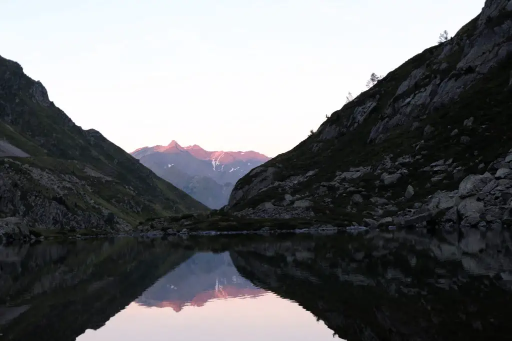 Coucher de soleil au lac de cestrede