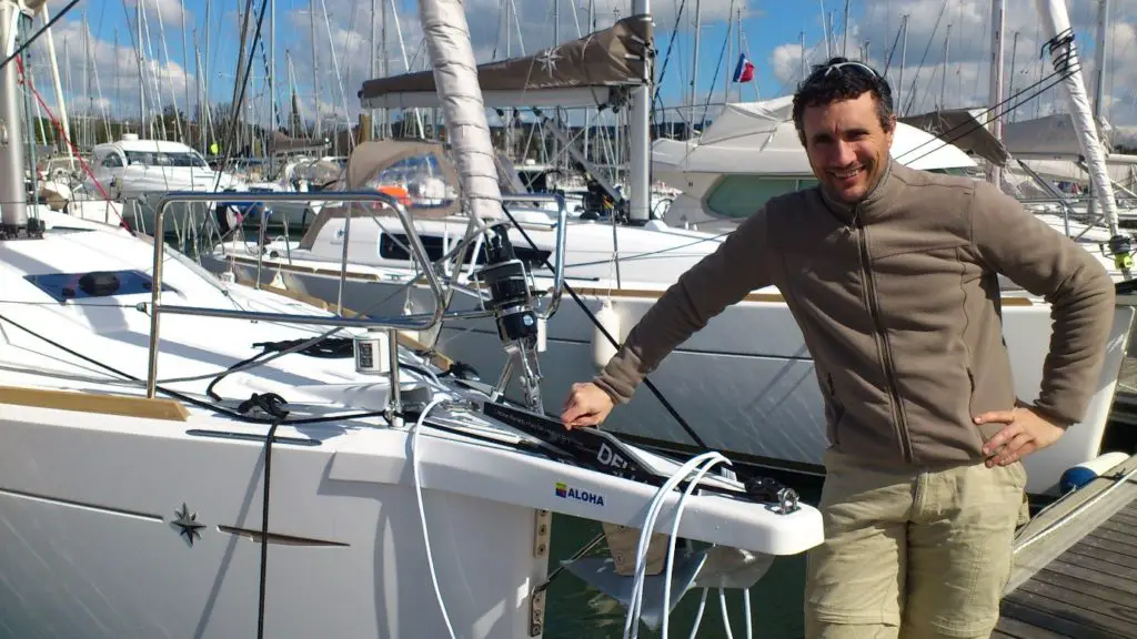 Retour au port après notre traversée de la Bretagne en voilier