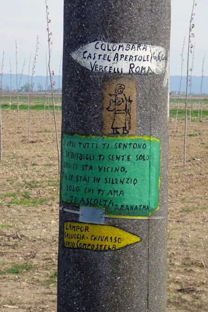 exemple de balisage particulier de la via francigena