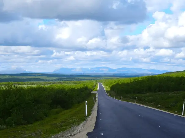 Route traversée pendant la randonnée en Laponie ici la Norvège