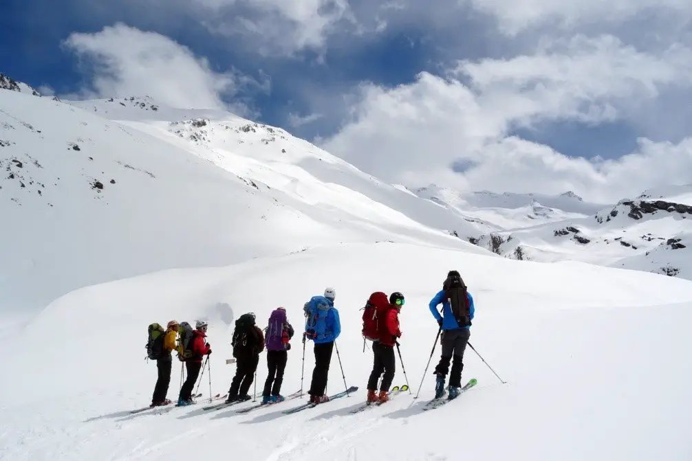 l'équipe presqu'au complet avant de redescendre dans les sommets du grand Paradis en Italie