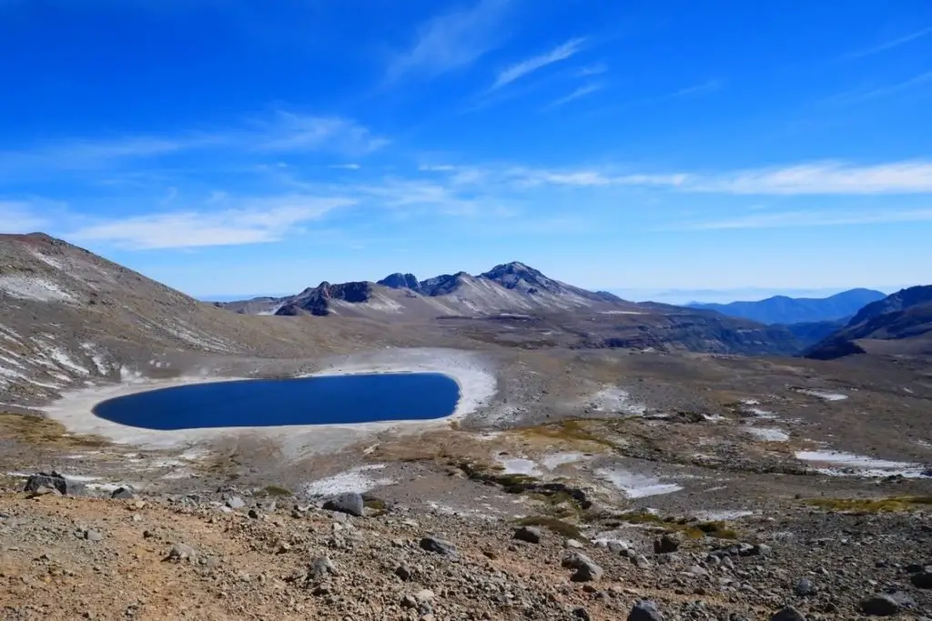 le lac animas lors du trek au chili en amérique du sud