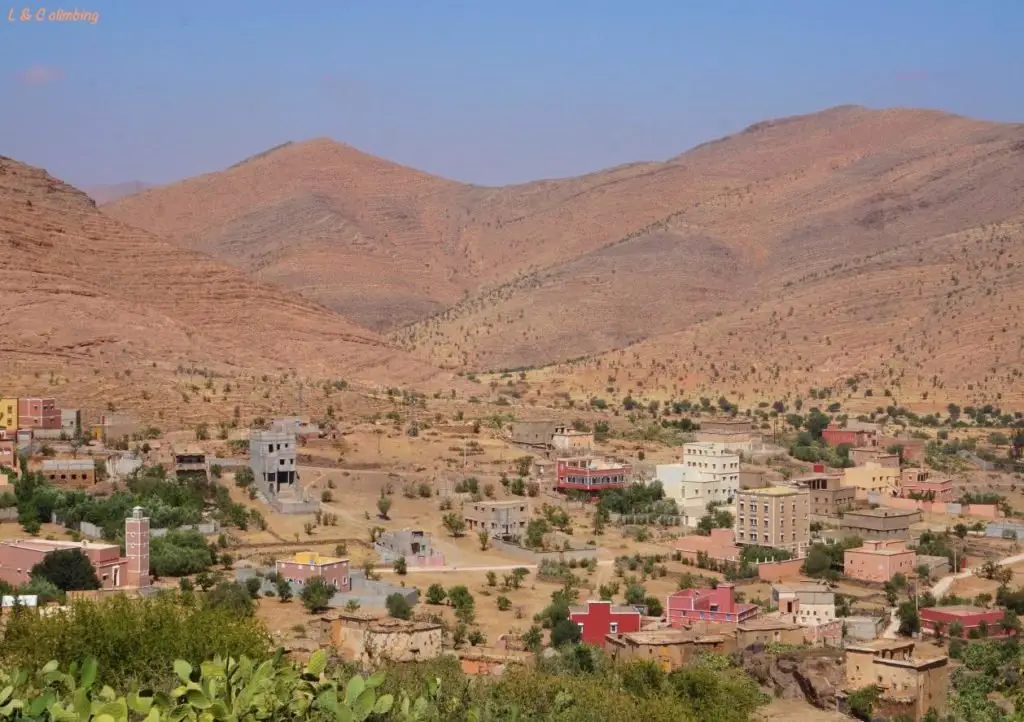 Vue sur l'un des villages de la vallée des Ammeln au Maroc
