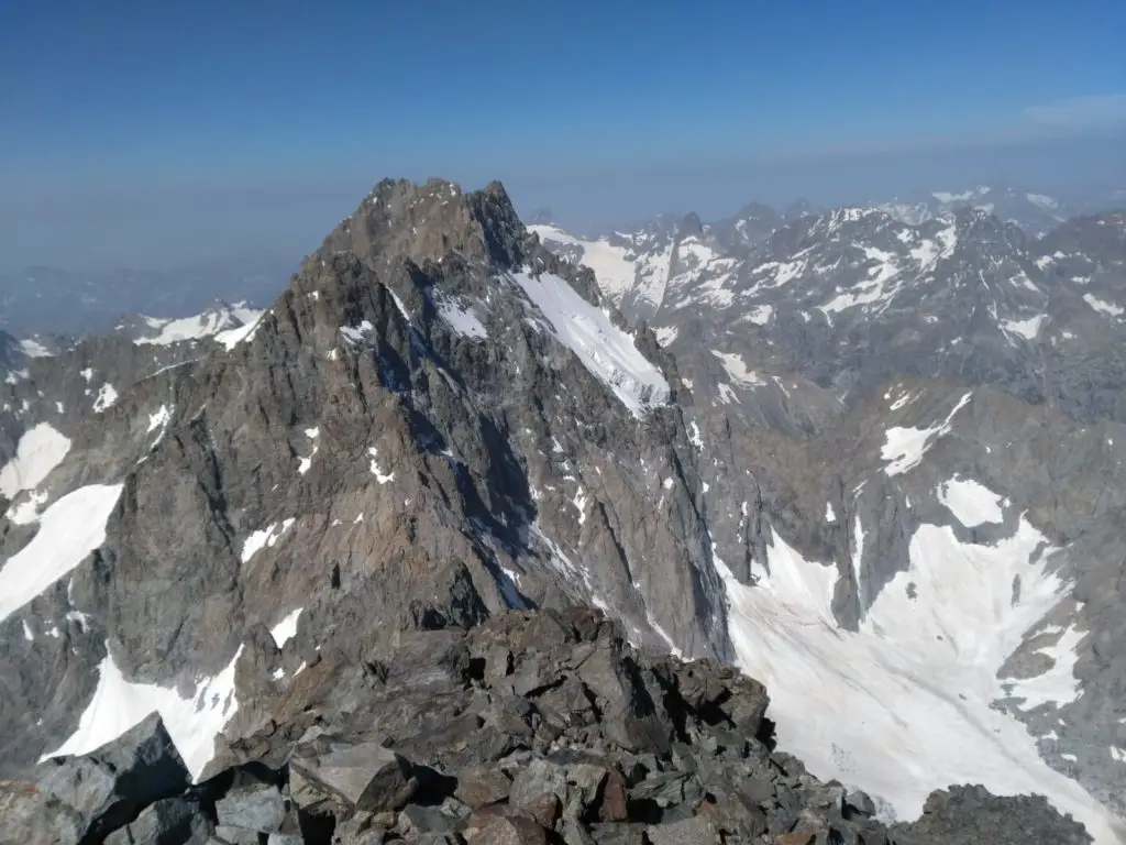 Belle vue sur L'Ailefroide