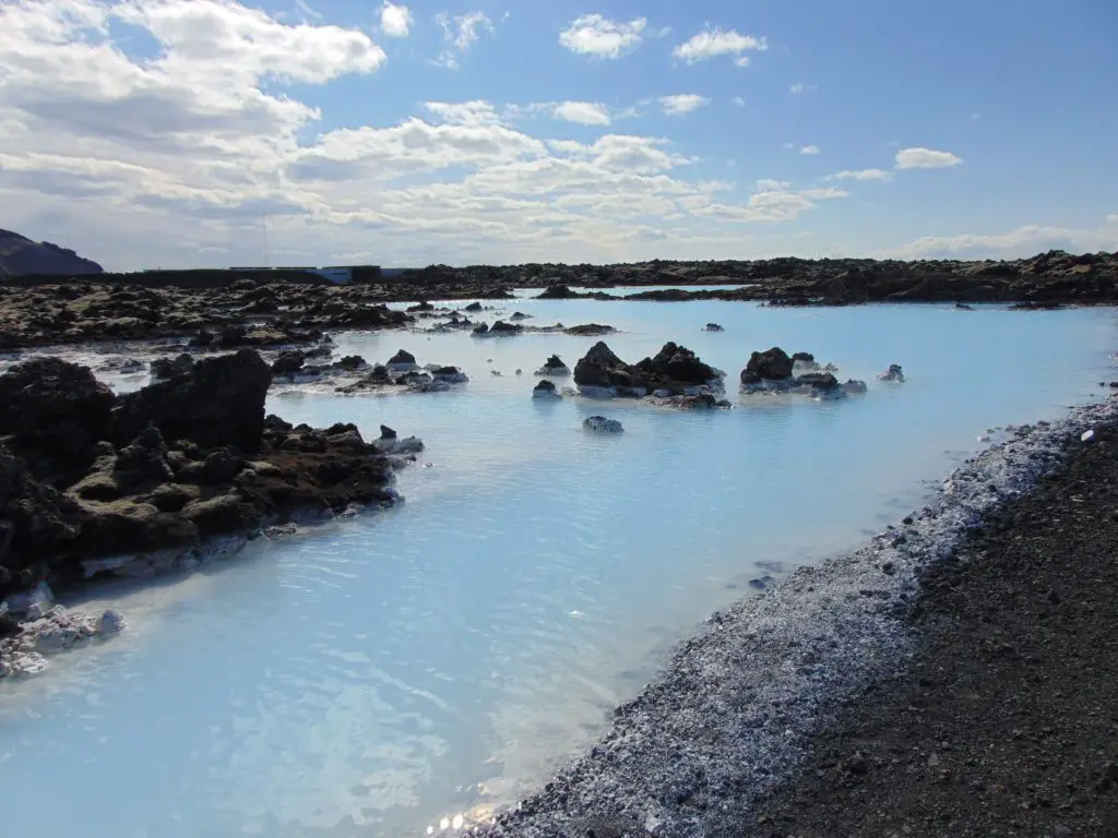 Blue Lagoon passage obligatoire durant votre voyage en islande