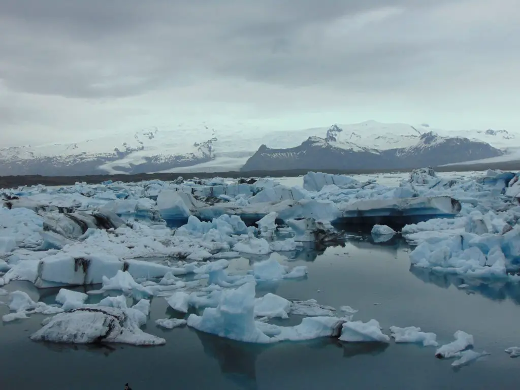 Jökulsárlón ou lagune glacier de Vatnajökull en Islande