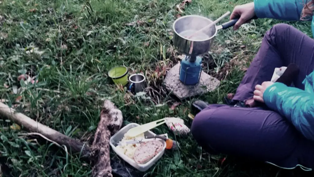 comment bien préparer son repas en randonnée