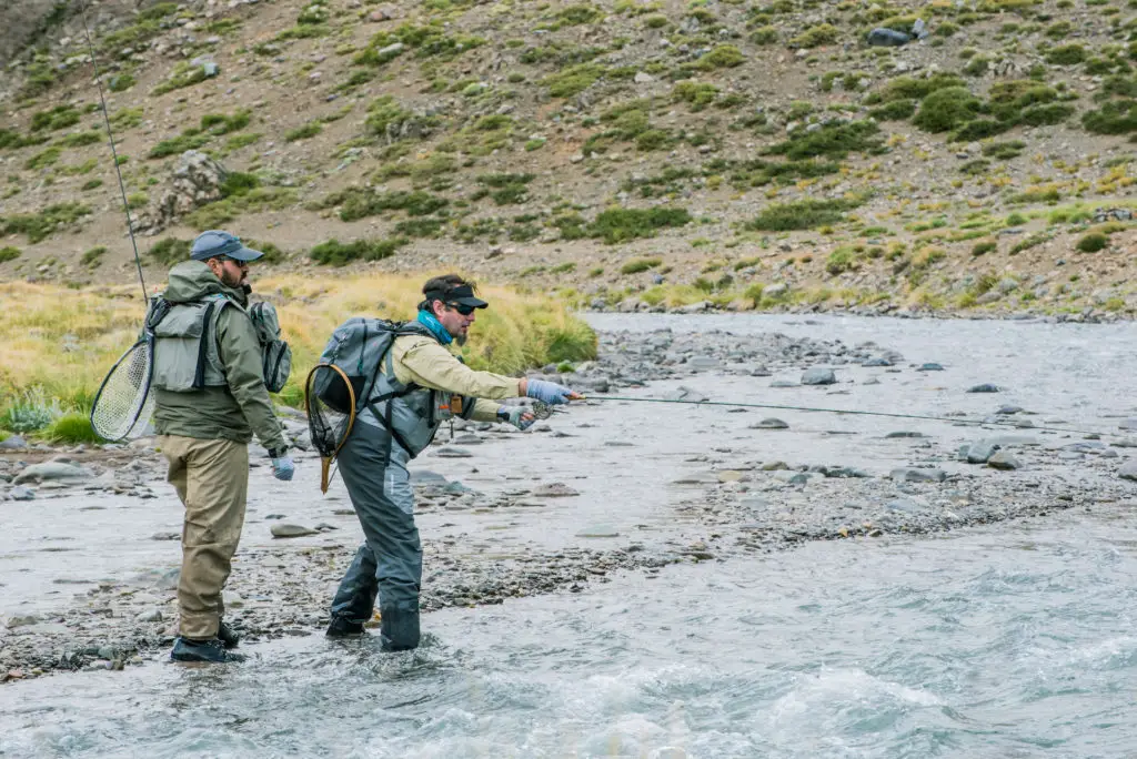 Mon premier cours de pêche à la nymphe avec Baptiste CONQUET en Patagonie du nord en argentine