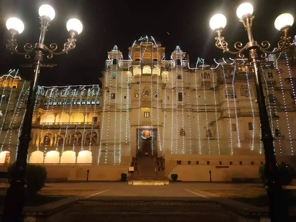 City palace d'Udaipur durant Diwali