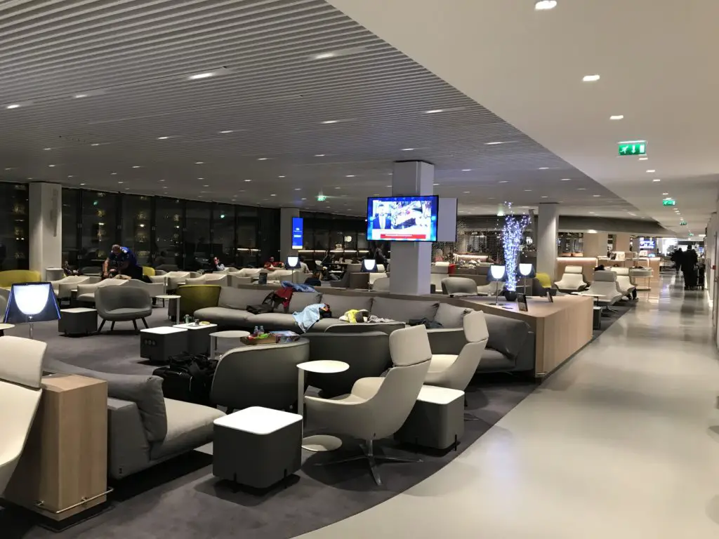 Grande salle du lounge Air France