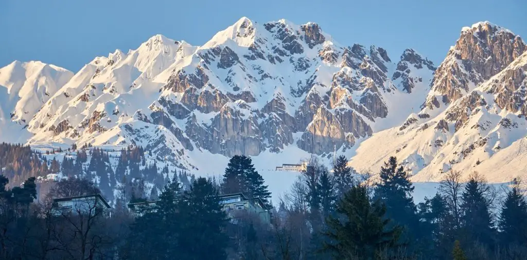 L'autriche une merveilleuse destination pour le ski en Mars