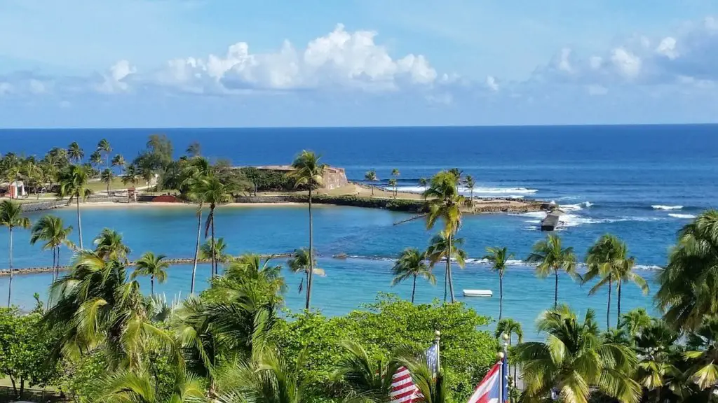 Des vacances en Mai au soleil les pieds dans l'eau à Porto rico