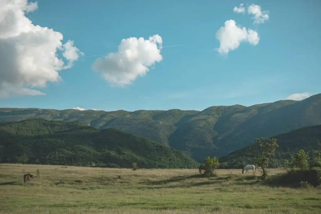 Paysage des montagnes d'Albanie